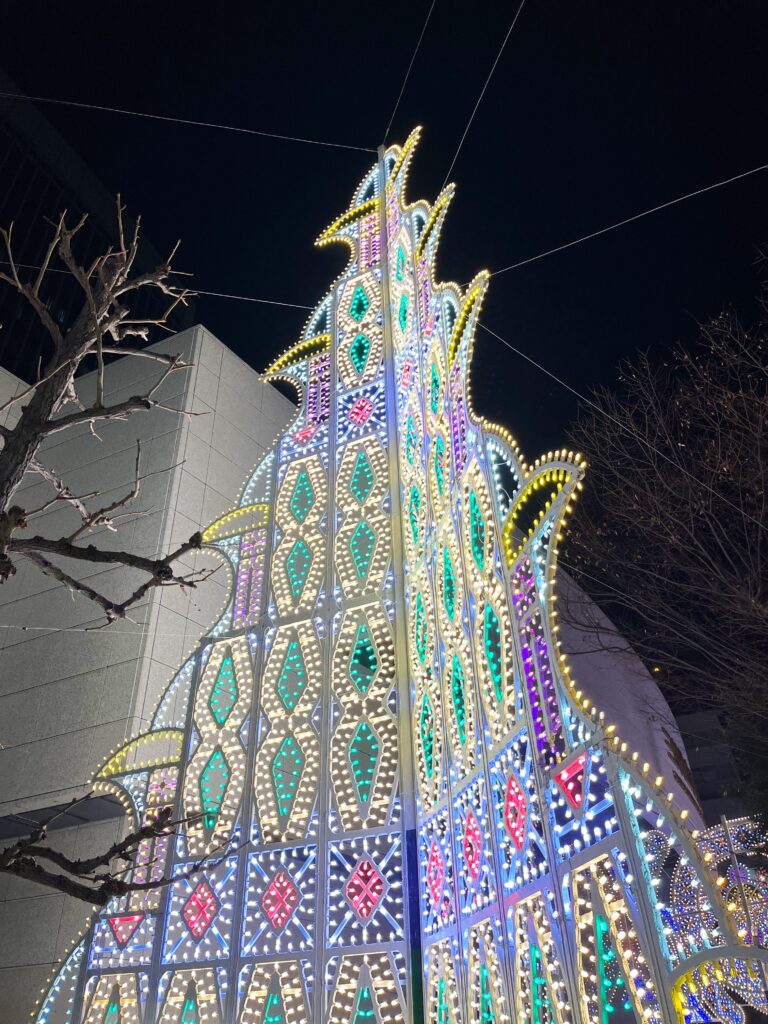 ルミナリエのイルミネーションの写真(三井住友銀行前)